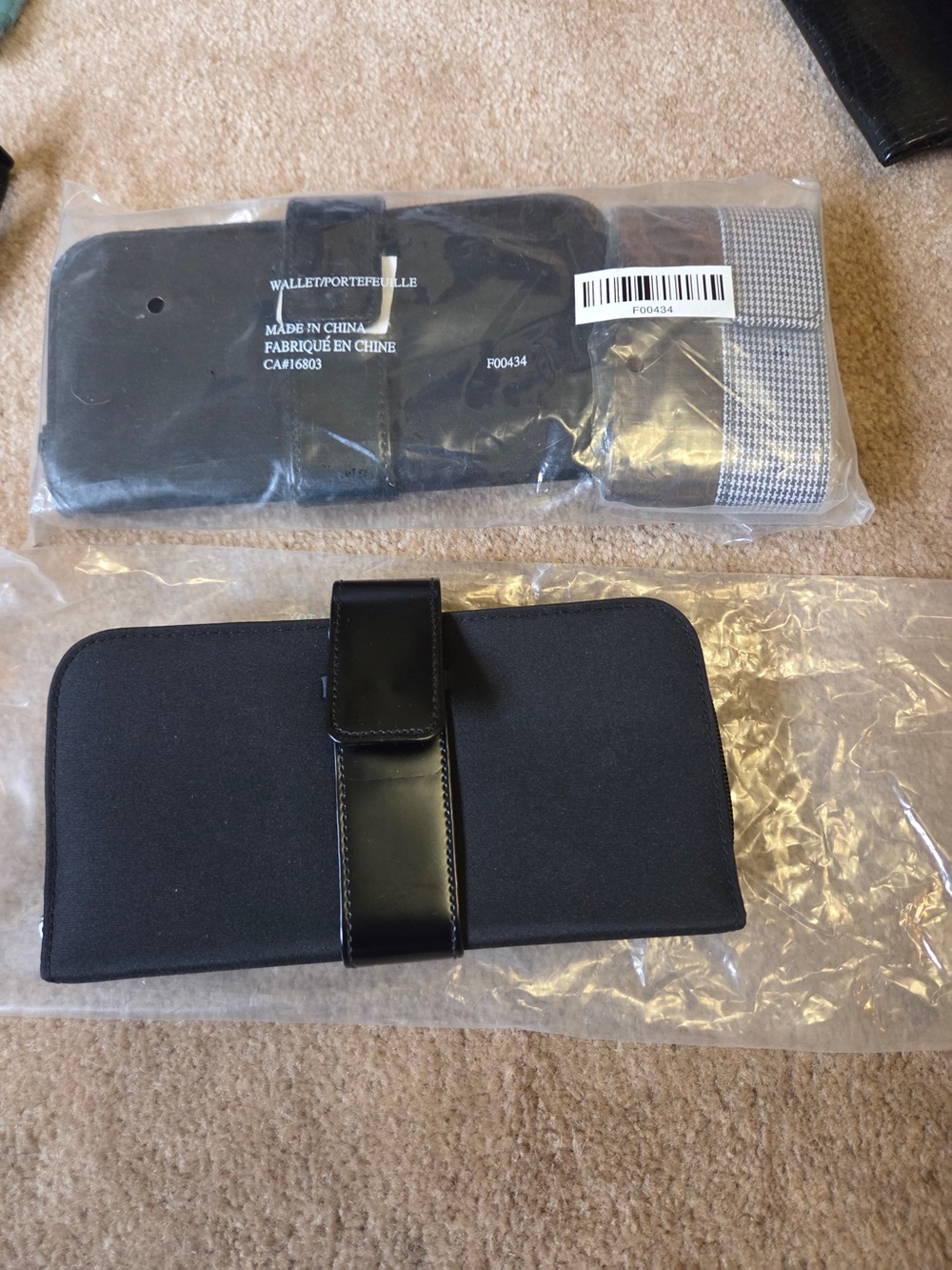 2/$25 Black Wallet (NO PACKAGING)